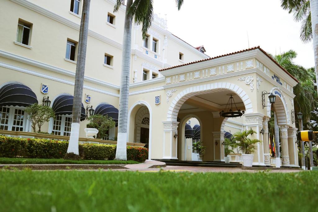 HOTEL EL PRADO